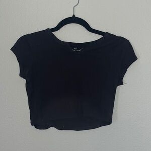 black cropped shirt